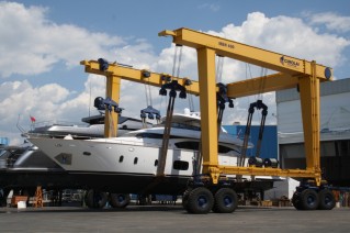 Maiora 29 luxury yacht Efficient Propulsion.JPG